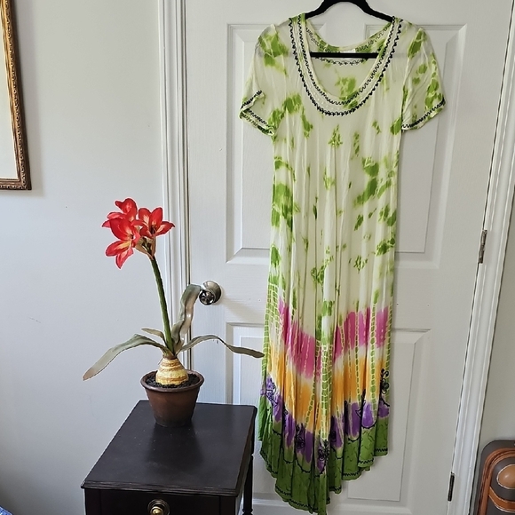 Chic Green and Purple Tie-Dye Maxi Dress - Picture 1 of 3